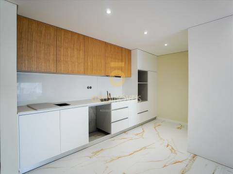 Apartamento T2 Venda em Sobrado e Bairros,Castelo de Paiva