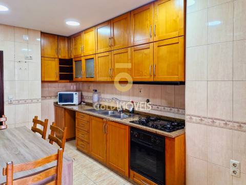 Apartamento T3 Venda em Oliveira de Azeméis, Santiago de Riba-Ul, Ul, Macinhata da Seixa e Madail,Oliveira de Azeméis