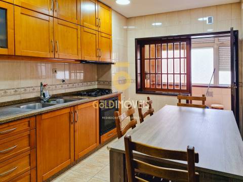Apartamento T3 Venda em Oliveira de Azeméis, Santiago de Riba-Ul, Ul, Macinhata da Seixa e Madail,Oliveira de Azeméis