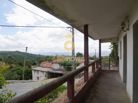 Moradia para Restaurar T3 Venda em Banho e Carvalhosa,Marco de Canaveses