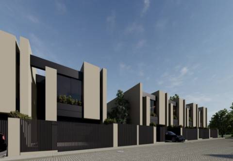 Moradia c/ 3 suites - terraço e garagem para duas viaturas