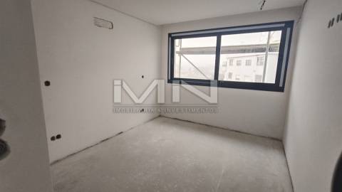 Apartamento T3 junto ao centro de Gondomar