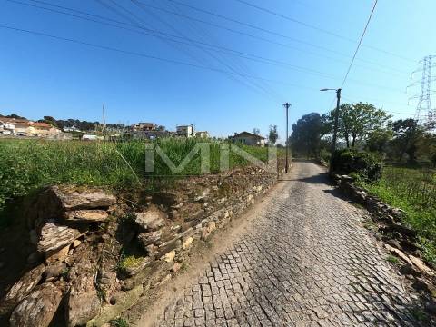 Terreno de 2.250m² para Loteamento ou casa térrea