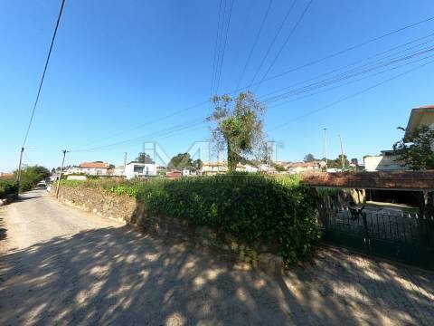 Terreno de 2.250m² para Loteamento ou casa térrea