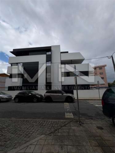 Apartamento T3 com Terraço- Roof Top - Novo