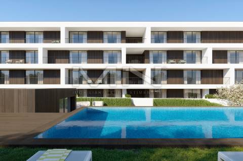 Apartamento T2 com Terraço - Centro de Paços