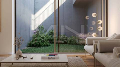 Moradia T3 Exclusiva em Miramar