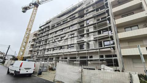 Apartamento T3 junto ao centro de Gondomar