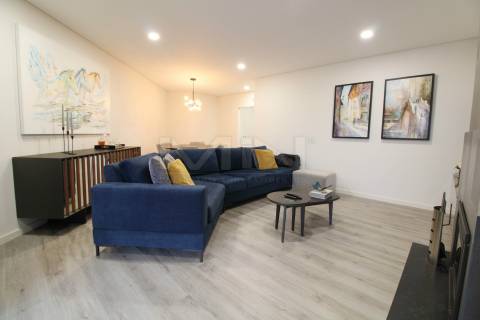 T4 Duplex c/ terraço - Praia de Esmoriz