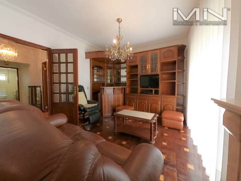 Quarto duplo - 2 minutos do Porto