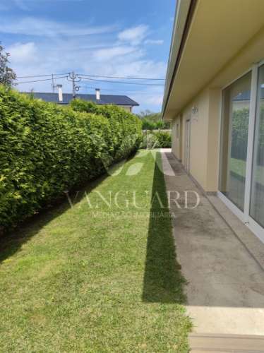 Moradia Térrea T3 com Piscina | Argivai | Póvoa de Varzim