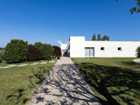 Moradia de luxo com estilo Contemporâneo Argivai | Póvoa de Varzim