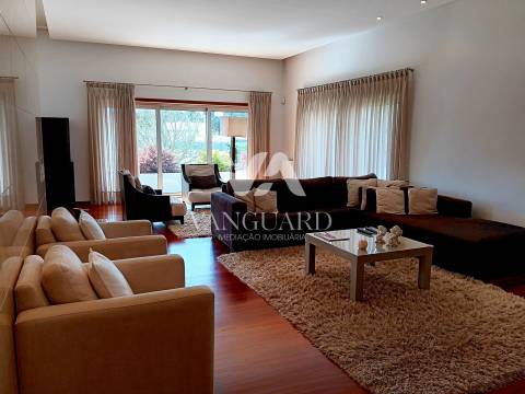 Moradia de luxo com estilo Contemporâneo Argivai | Póvoa de Varzim