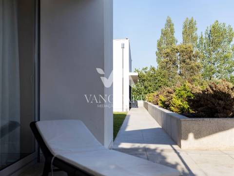 Moradia de luxo com estilo Contemporâneo Argivai | Póvoa de Varzim