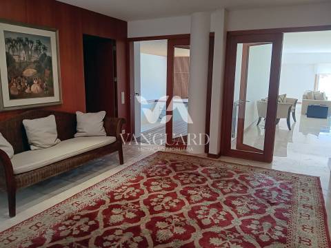 Moradia de luxo com estilo Contemporâneo Argivai | Póvoa de Varzim