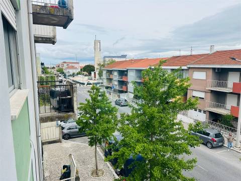 Apartamento T2 Venda em Barreiro e Lavradio,Barreiro