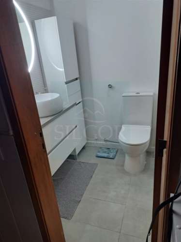Excelente Apartamento T2, com vista Rio - Junto ao Pólis Barreiro
