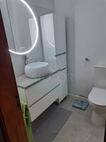 Excelente Apartamento T2, com vista Rio - Junto ao Pólis Barreiro