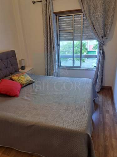 Excelente Apartamento T2, com vista Rio - Junto ao Pólis Barreiro