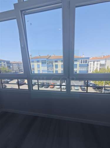 Apartamento T4 Venda em Amora,Seixal