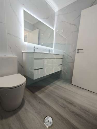 Apartamento T4 Venda em Amora,Seixal