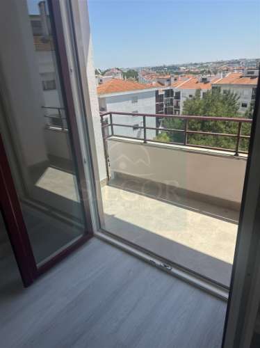 Apartamento T4 Venda em Amora,Seixal