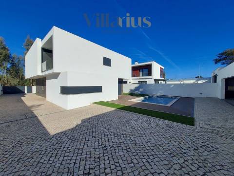 Moradia V5 de Luxo no Entroncamento | Quinta do Bonito – Villarius
