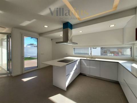 Moradia V5 de Luxo no Entroncamento | Quinta do Bonito – Villarius