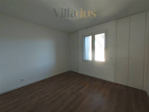 Moradia V5 de Luxo no Entroncamento | Quinta do Bonito – Villarius