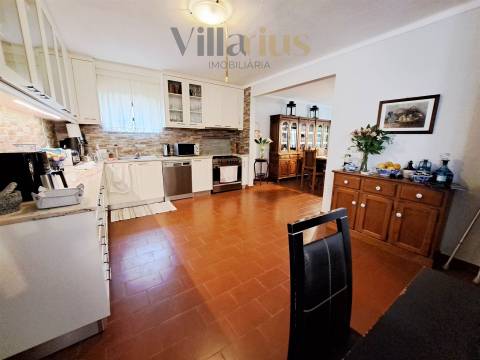 Moradia T4 com Terreno em São Pedro de Tomar | Villarius Imobiliária