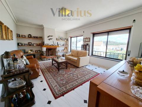 Moradia T4 com Terreno em São Pedro de Tomar | Villarius Imobiliária