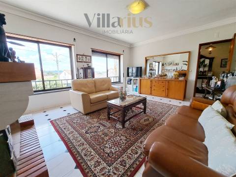 Moradia T4 com Terreno em São Pedro de Tomar | Villarius Imobiliária