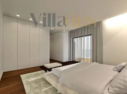Apartamento T3+2 Duplex em Condomínio Fechado