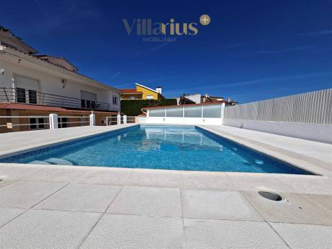 Moradia V3+1 com Piscina, Jardim Privativo e Churrasqueira