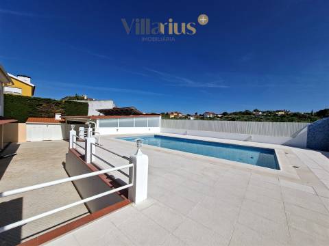 Moradia V3+1 com Piscina, Jardim Privativo e Churrasqueira