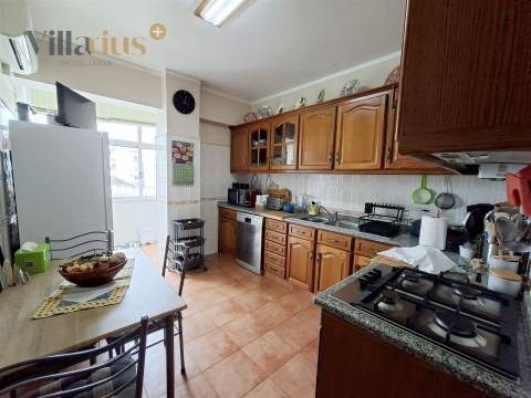 Apartamento T3 com Varandas – Espaço, Luz, Localizado na Zona Histórica de Tomar