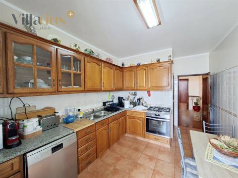 Apartamento T3 com Varandas – Espaço, Luz, Localizado na Zona Histórica de Tomar