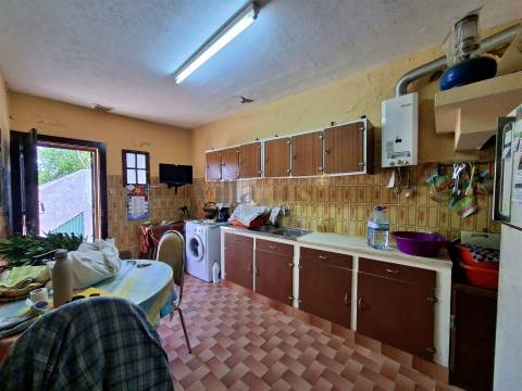 Moradia em Carregueiros, a 3 minutos da cidade