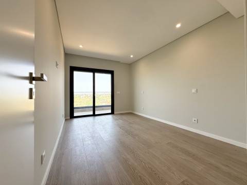 Apartamento T3 Venda em Montenegro,Faro