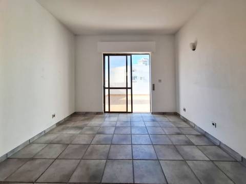 T3 com Vista Mar e excelentes terraços