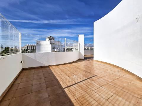 T3 com Vista Mar e excelentes terraços