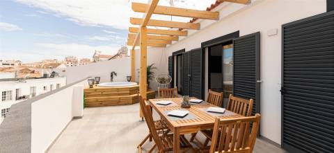 Prédio na Baixa de Albufeira