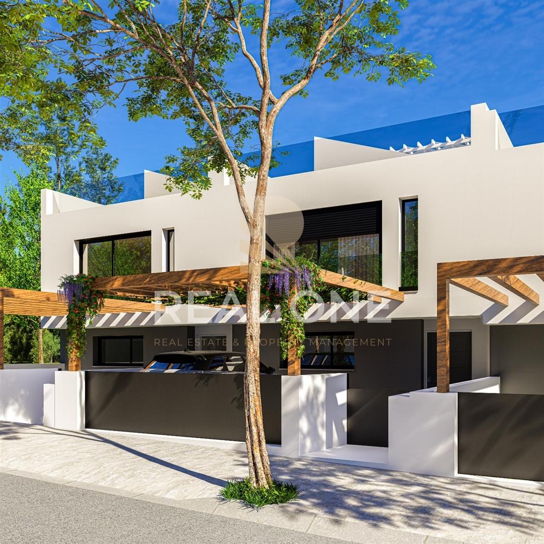 Moradia T4 com piscina privada em Empreendimento Novo de Luxo, Montenegro