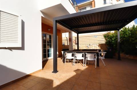 Moradia V3+1 Com Piscina e Garagem