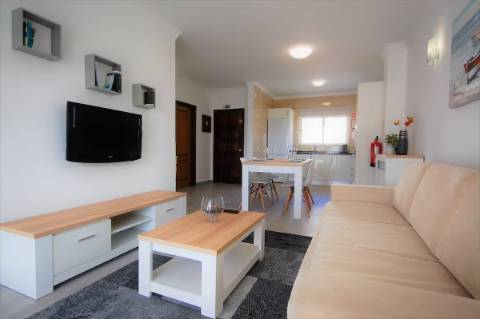 Apartamento na Galé / Sesmarias – perto da Praia