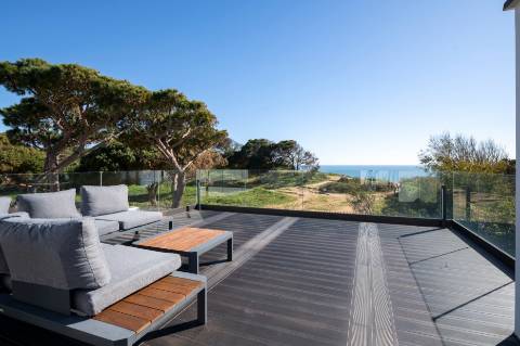 1ª Linha na Praia da Falésia – Villa de Luxo