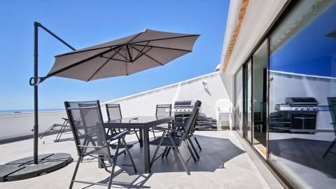 Vista Mar - Exclusiva Penthouse Duplex T2 + 2 em Albufeira