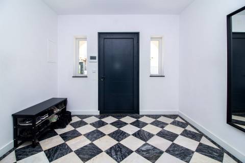 Villa privada com 900 m2 de lote perto da praia