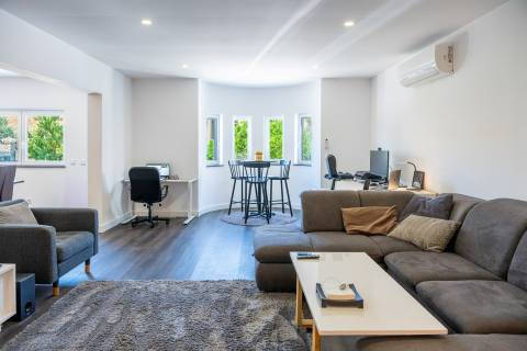 Villa privada com 900 m2 de lote perto da praia