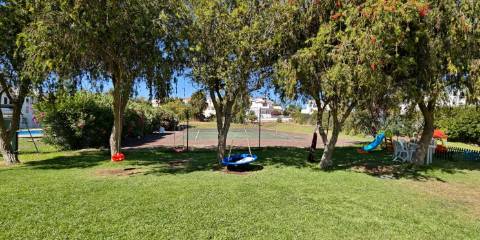 Fantástico T2 em Albufeira com 196 m2 - Piscina e Court de Ténis